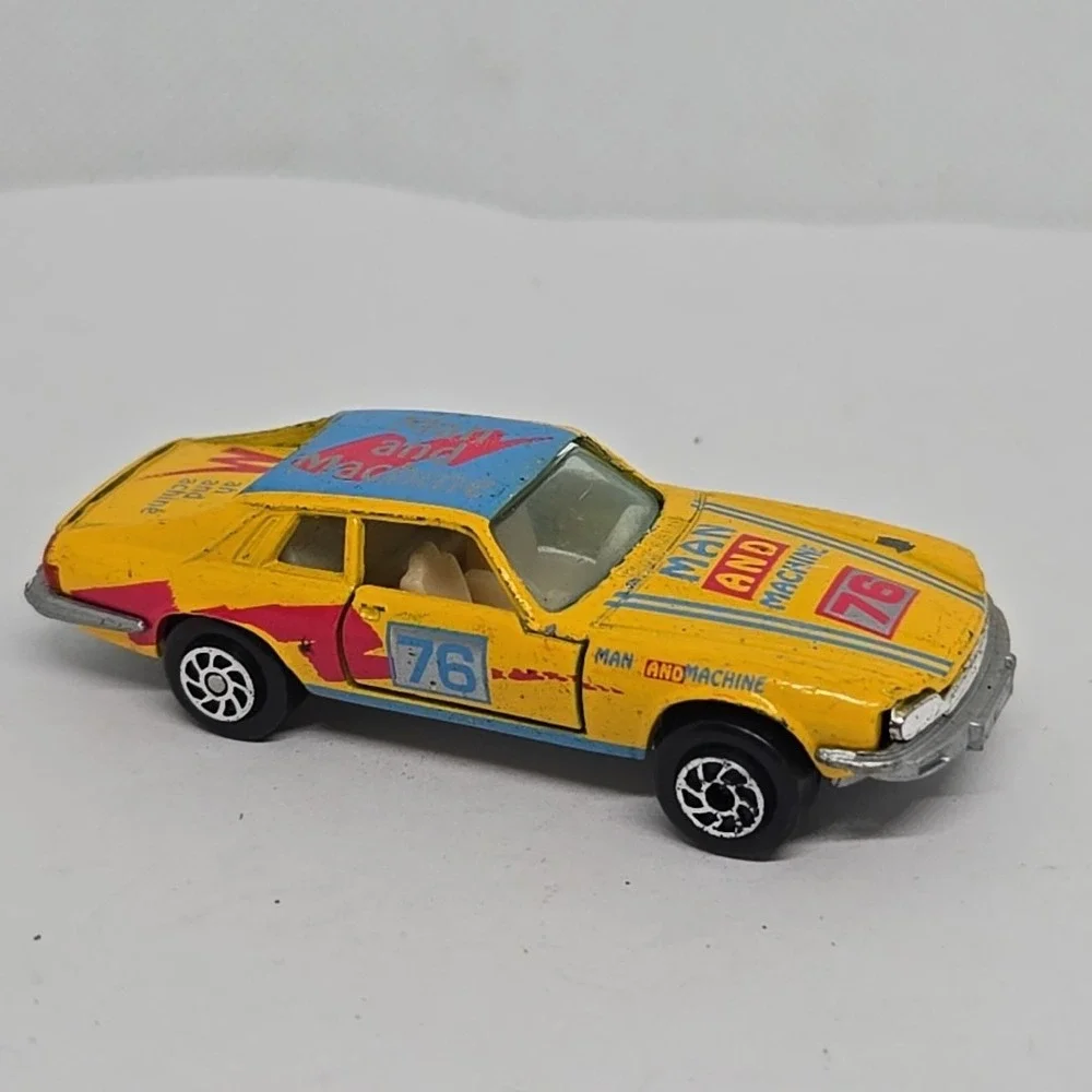 Yatming Jaguar XJS Man And Machine‎ 76 Diecast 2 7/8